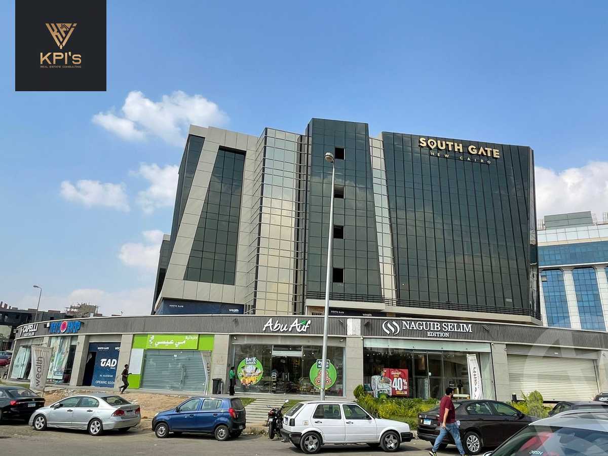 https://aqarmap.com.eg/en/listing/5664545-for-sale-cairo-new-cairo-compounds-south-gate-mall-wealth