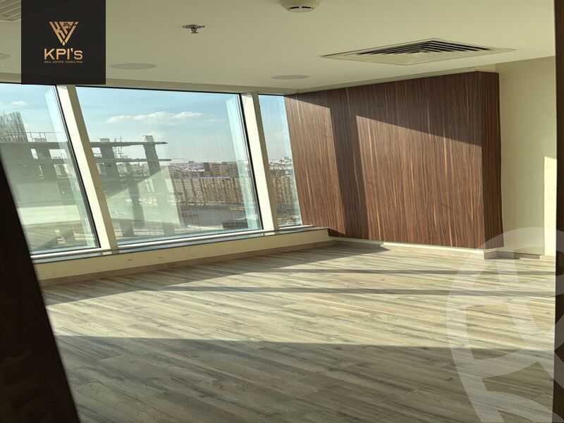 https://aqarmap.com.eg/ar/listing/5686001-for-rent-cairo-new-cairo-compounds-tryfywm-skwyr-mwl-nm-llttwyr