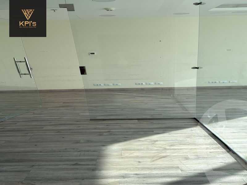https://aqarmap.com.eg/ar/listing/5686001-for-rent-cairo-new-cairo-compounds-tryfywm-skwyr-mwl-nm-llttwyr