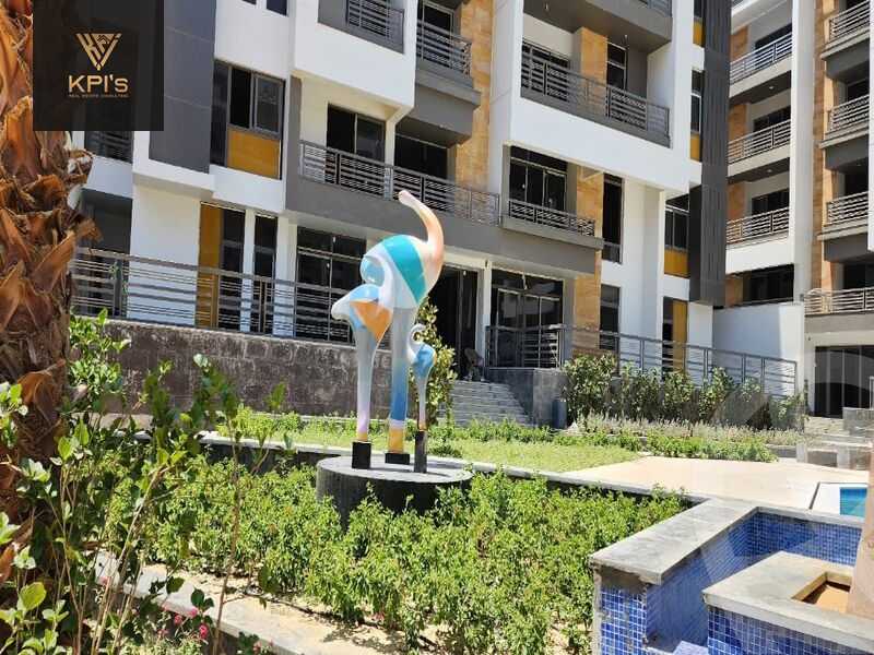 https://aqarmap.com.eg/en/listing/5692544-for-sale-cairo-new-cairo-compounds-the-icon-gardens-compound-style-home