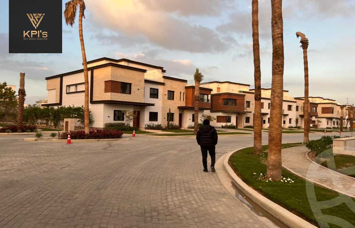 https://aqarmap.com.eg/en/listing/5695726-for-sale-cairo-new-cairo-compounds-azzar
