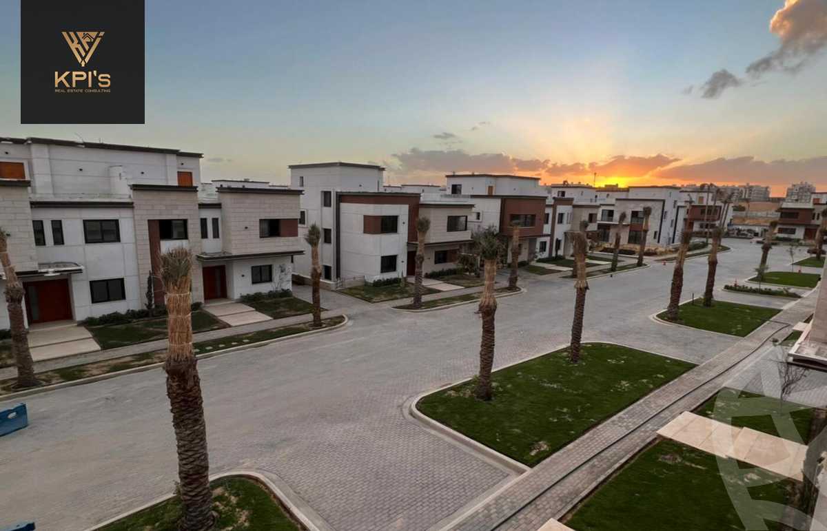 https://aqarmap.com.eg/en/listing/5695726-for-sale-cairo-new-cairo-compounds-azzar
