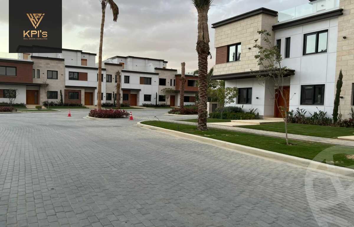 https://aqarmap.com.eg/en/listing/5695756-for-sale-cairo-new-cairo-compounds-azzar