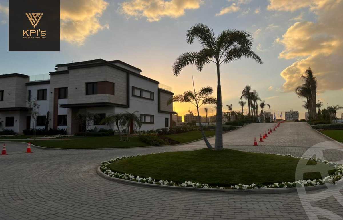 https://aqarmap.com.eg/en/listing/5695756-for-sale-cairo-new-cairo-compounds-azzar