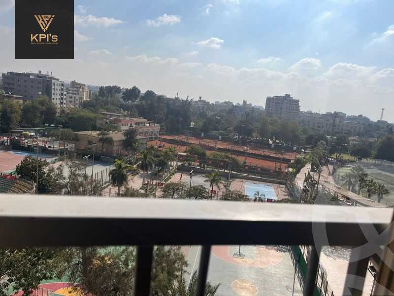 https://aqarmap.com.eg/en/listing/5708476-for-sale-cairo-new-cairo-compounds-rock-vera