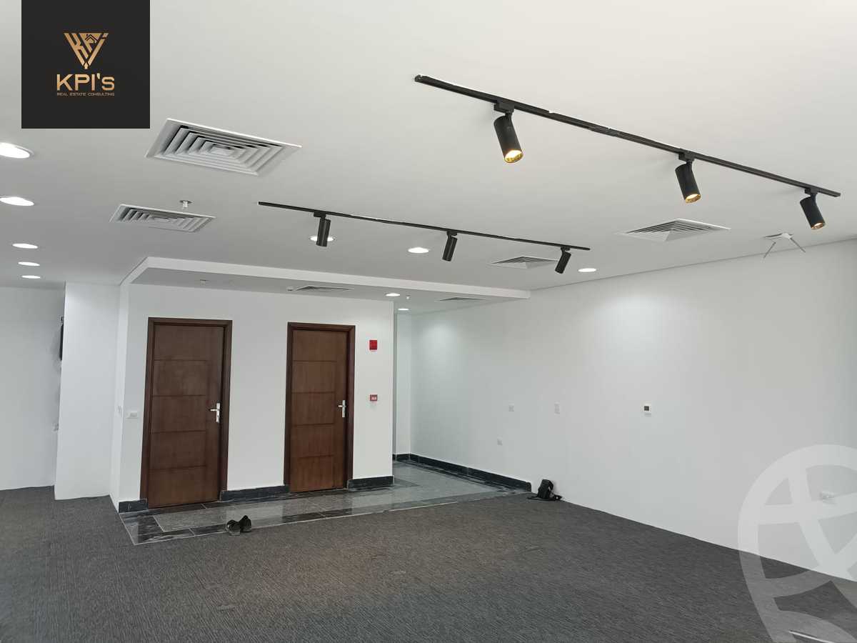 https://aqarmap.com.eg/en/listing/5713486-for-sale-cairo-new-cairo-compounds-cairo-festival-city-cairo-festival-city-mall-cfc-mall
