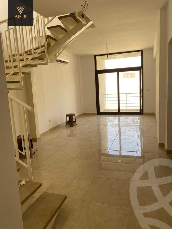 https://aqarmap.com.eg/ar/listing/5713493-for-rent-cairo-new-cairo-compounds-fifth-square