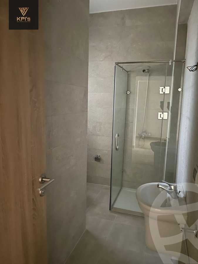 https://aqarmap.com.eg/en/listing/5713557-for-sale-cairo-new-cairo-compounds-fifth-square