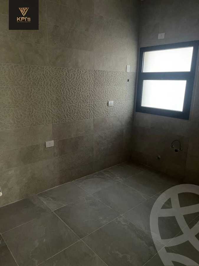 https://aqarmap.com.eg/en/listing/5713557-for-sale-cairo-new-cairo-compounds-fifth-square