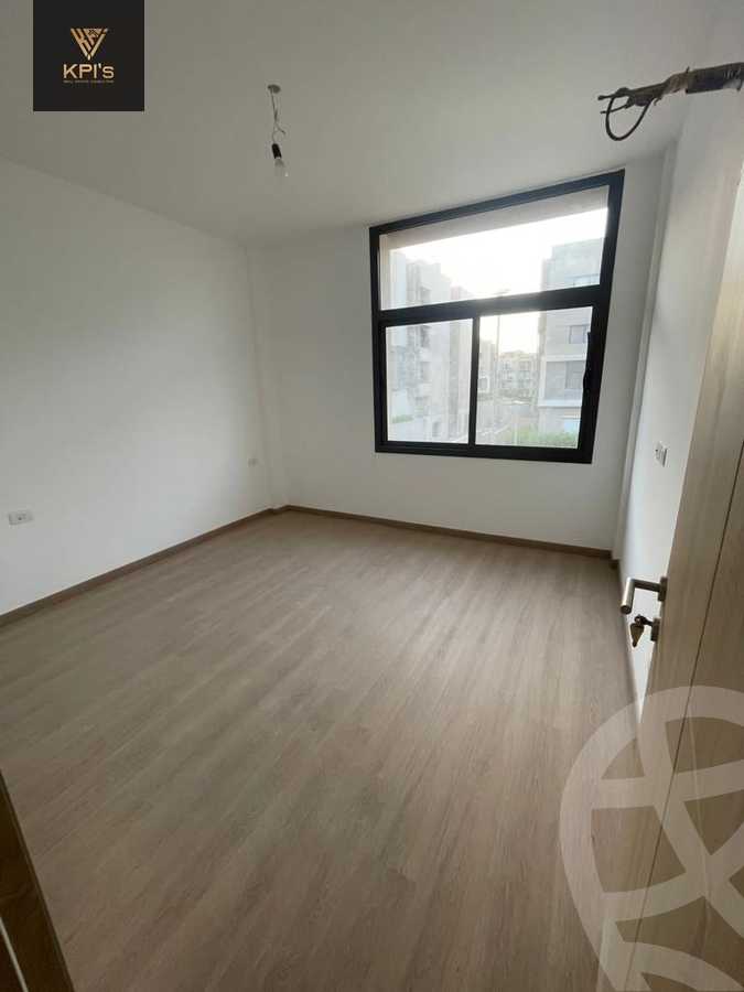 https://aqarmap.com.eg/en/listing/5713557-for-sale-cairo-new-cairo-compounds-fifth-square