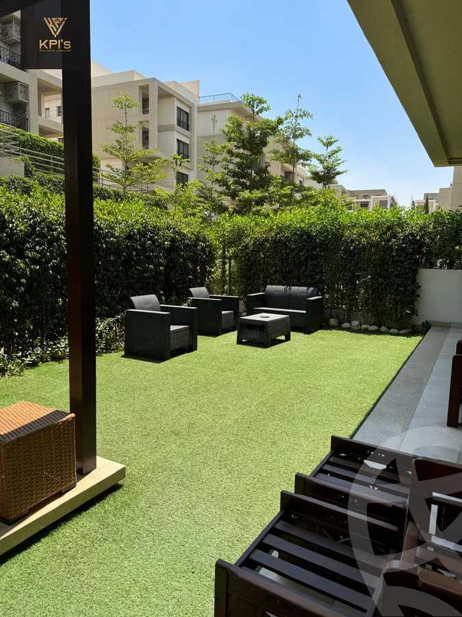 https://aqarmap.com.eg/ar/listing/5713605-for-sale-cairo-new-cairo-compounds-fifth-square