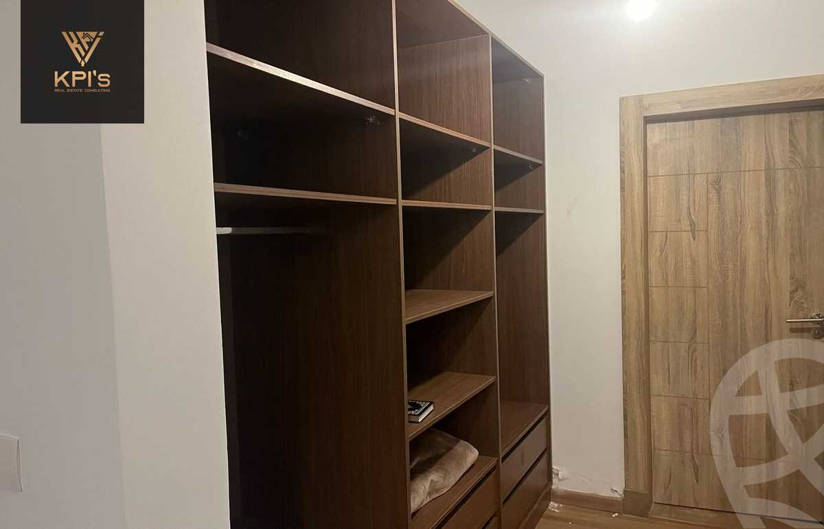 https://aqarmap.com.eg/ar/listing/5713984-for-rent-cairo-new-cairo-compounds-fifth-square