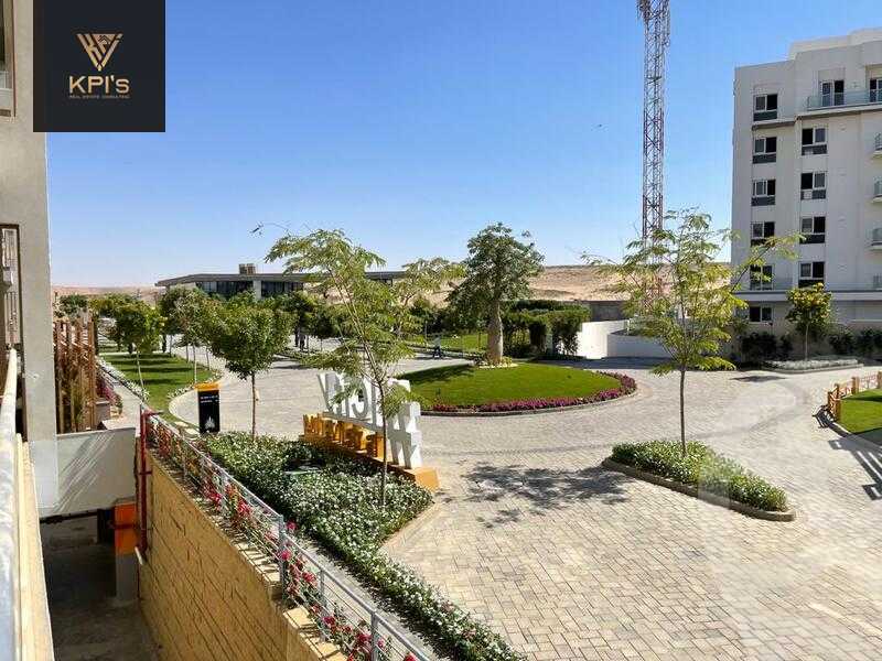https://aqarmap.com.eg/ar/listing/5737166-for-sale-cairo-new-cairo-compounds-mwntn-fyw-y-syty-club-park-mountain-view-icity