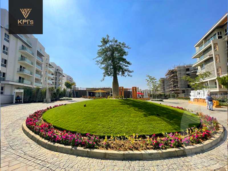 https://aqarmap.com.eg/ar/listing/5737166-for-sale-cairo-new-cairo-compounds-mwntn-fyw-y-syty-club-park-mountain-view-icity