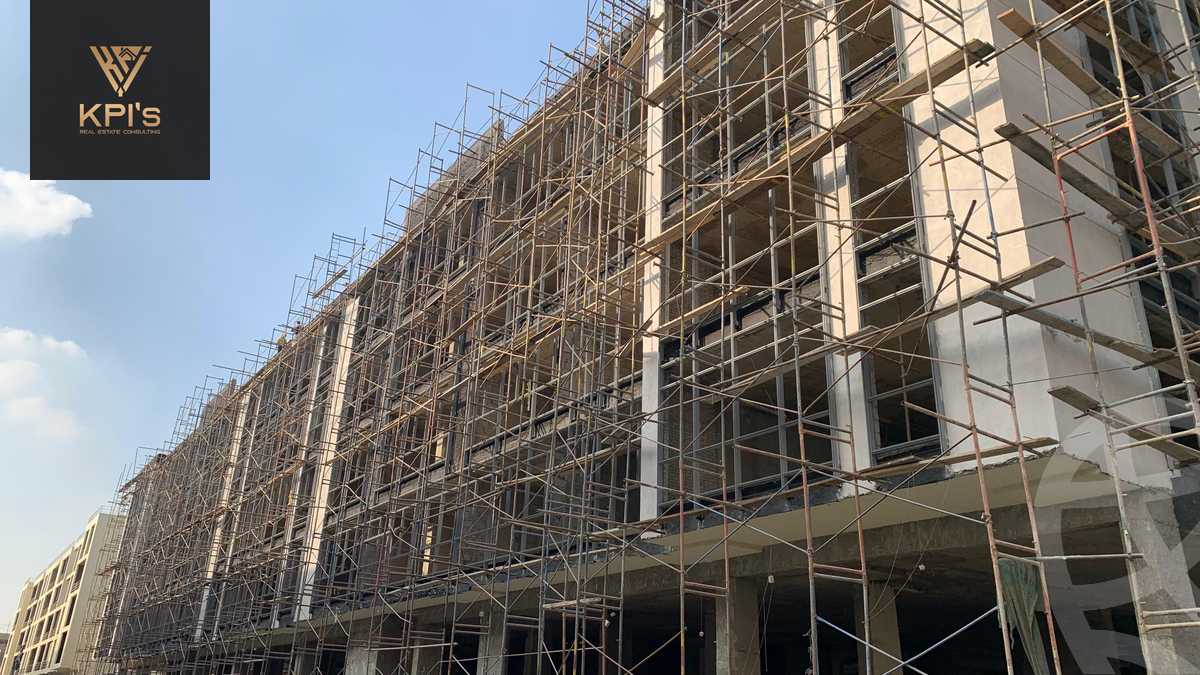 https://aqarmap.com.eg/ar/listing/5753358-for-sale-cairo-new-cairo-compounds-ljzy-fyrst-mwl