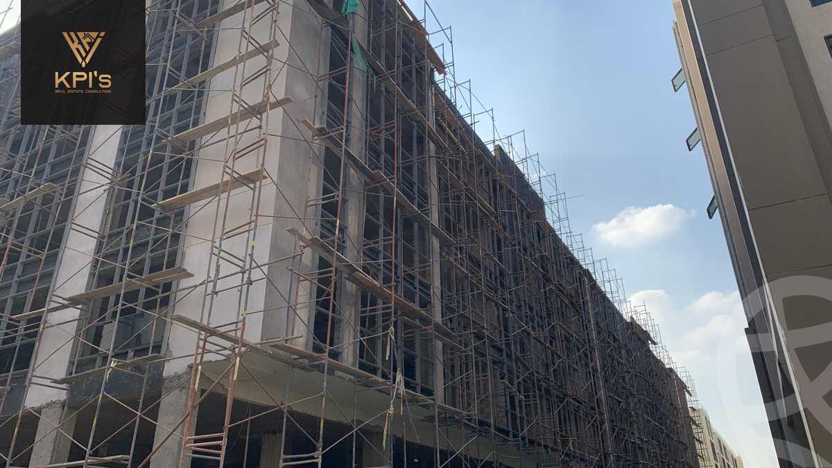 https://aqarmap.com.eg/ar/listing/5753358-for-sale-cairo-new-cairo-compounds-ljzy-fyrst-mwl