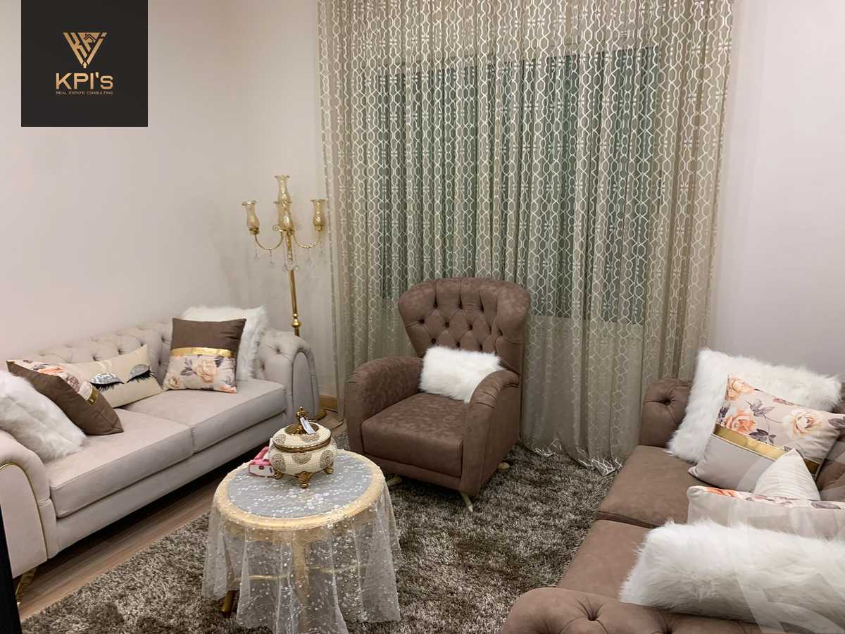 https://aqarmap.com.eg/en/listing/5762589-for-sale-cairo-new-cairo-compounds-mivida-mivida-parcel-2