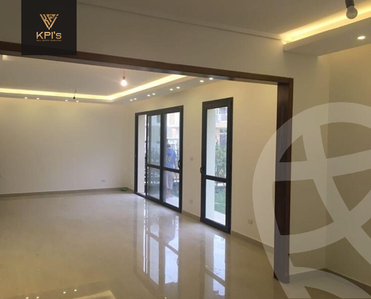 https://aqarmap.com.eg/ar/listing/5762835-for-sale-cairo-new-cairo-compounds-eastown-eastown-parks