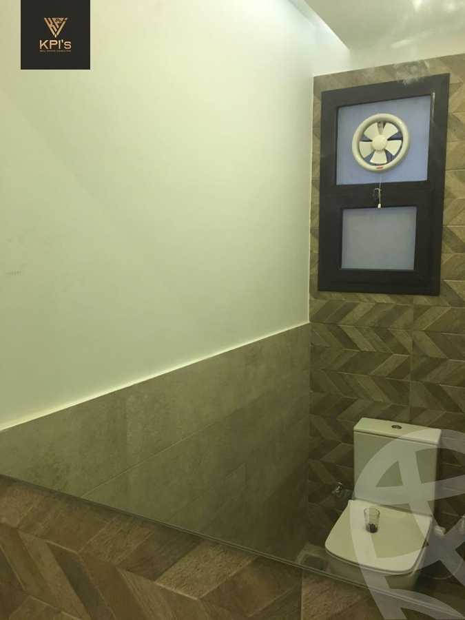 https://aqarmap.com.eg/ar/listing/5762835-for-sale-cairo-new-cairo-compounds-eastown-eastown-parks