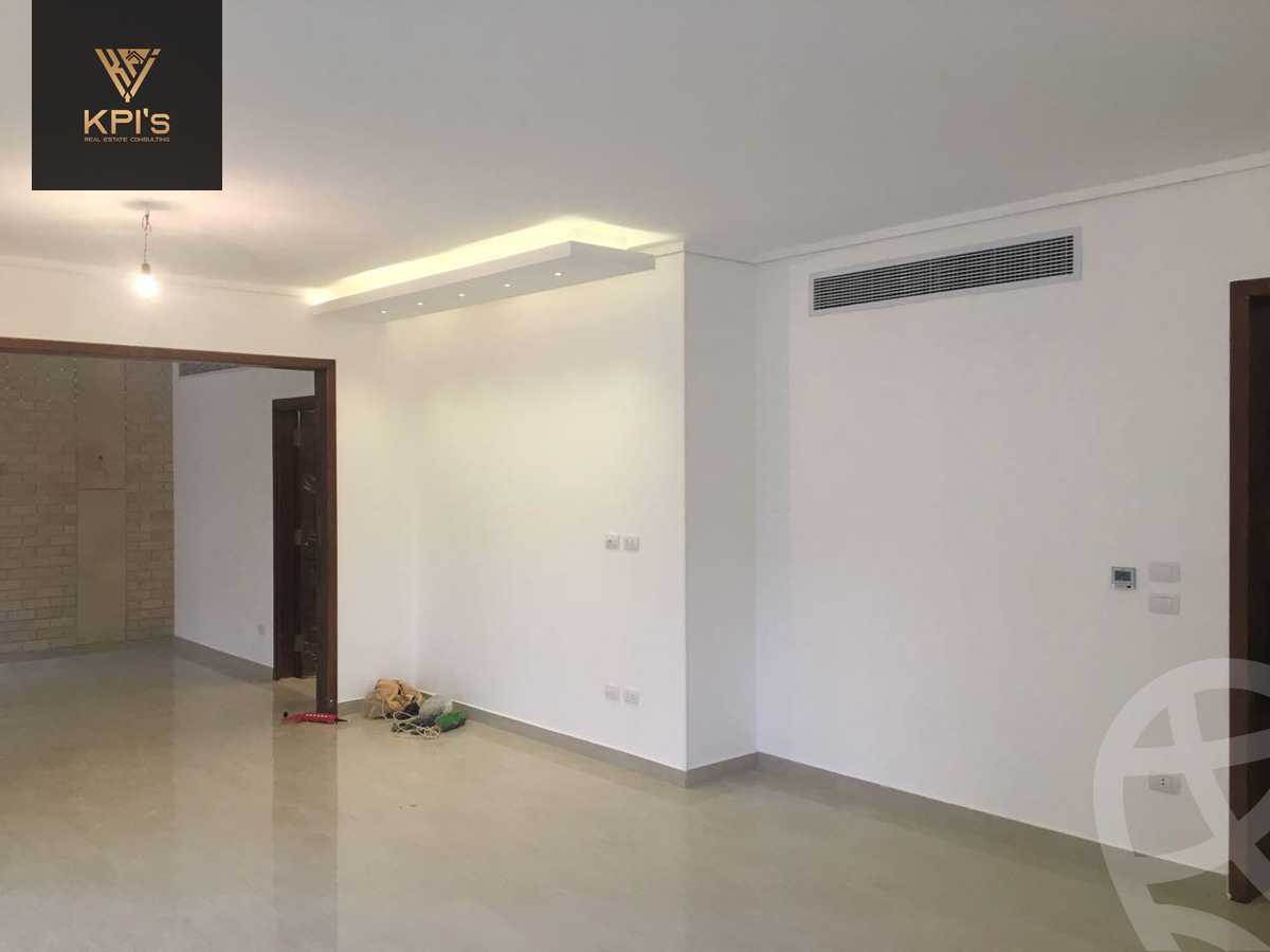 https://aqarmap.com.eg/ar/listing/5762835-for-sale-cairo-new-cairo-compounds-eastown-eastown-parks