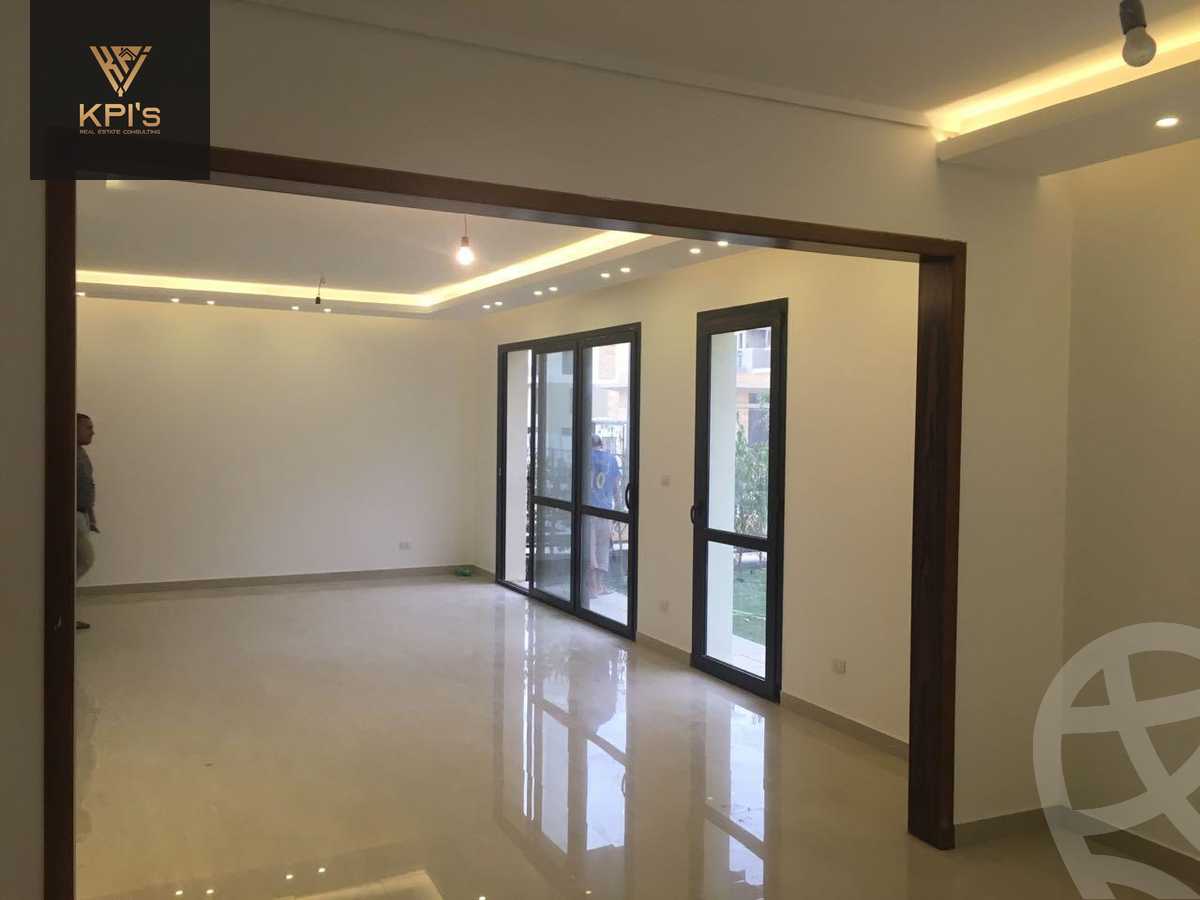https://aqarmap.com.eg/ar/listing/5762835-for-sale-cairo-new-cairo-compounds-eastown-eastown-parks