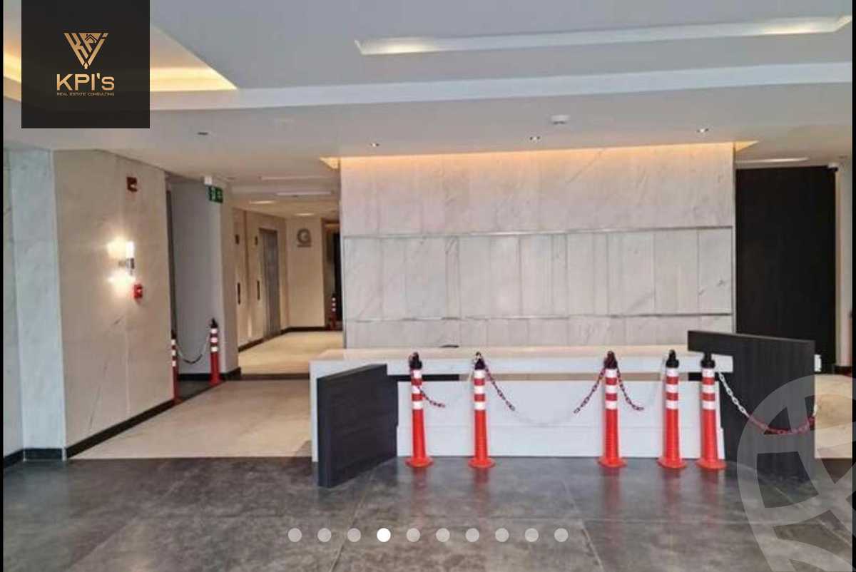 https://aqarmap.com.eg/ar/listing/5788365-for-rent-cairo-new-cairo-compounds-hyde-park-centre-ville-hyde-park