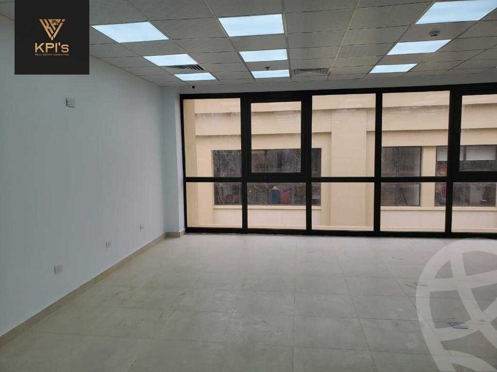 https://aqarmap.com.eg/ar/listing/5788507-for-rent-cairo-new-cairo-compounds-mivida-mivida-business-park-emaar