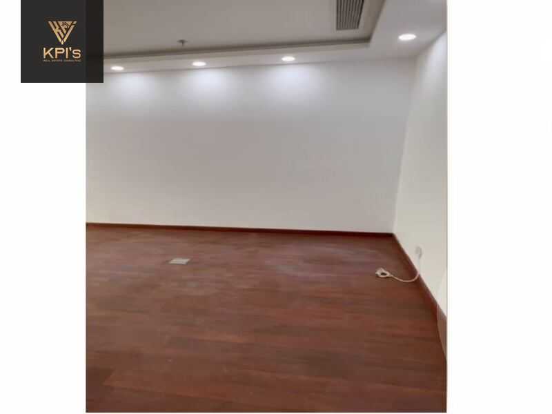 https://aqarmap.com.eg/ar/listing/5786254-for-sale-cairo-new-cairo-compounds-tryfywm-byzns-kwmblks-nm-llttwyr