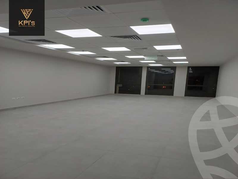https://aqarmap.com.eg/en/listing/5791359-for-rent-cairo-new-cairo-compounds-mivida-mivida-business-park-emaar