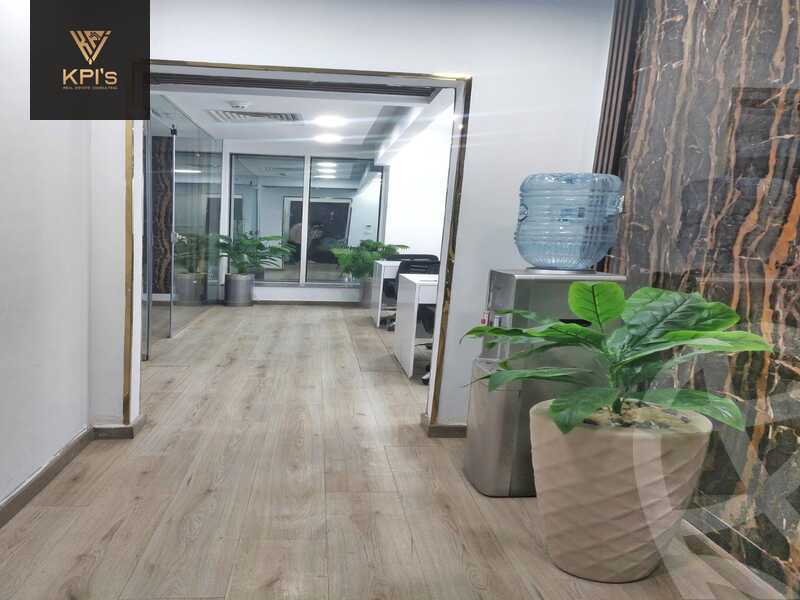 https://aqarmap.com.eg/ar/listing/5791600-for-rent-cairo-new-cairo-compounds-tryfywm-skwyr-mwl-nm-llttwyr