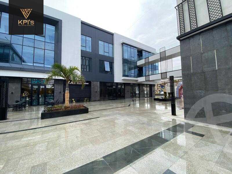 https://aqarmap.com.eg/en/listing/5825501-for-sale-cairo-new-cairo-compounds-jwr-kwmyrshyl-kwmblks-makeplace