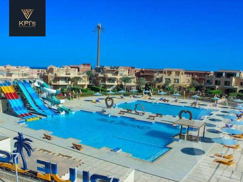 https://aqarmap.com.eg/en/listing/5832806-for-sale-ain-elsokhna-resorts-la-luna-azure-resort-convoy