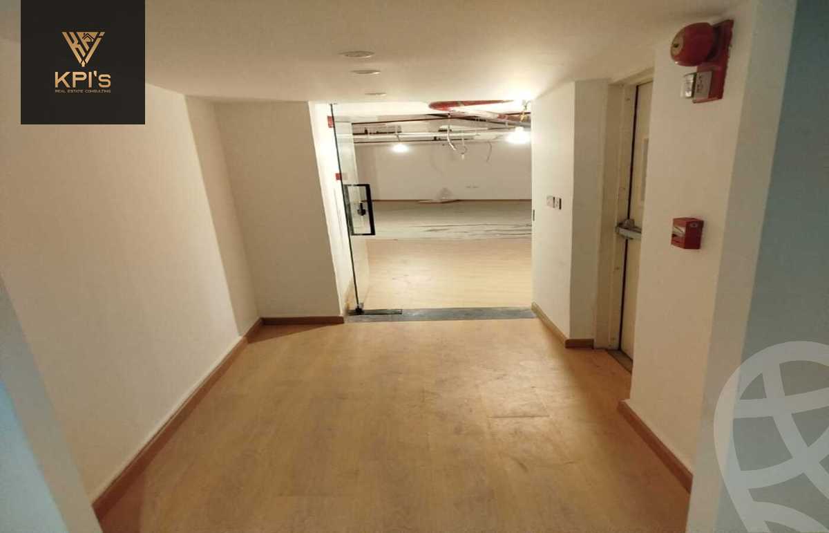 https://aqarmap.com.eg/ar/listing/5832853-for-rent-cairo-new-cairo-90th-street-south-teseen-st