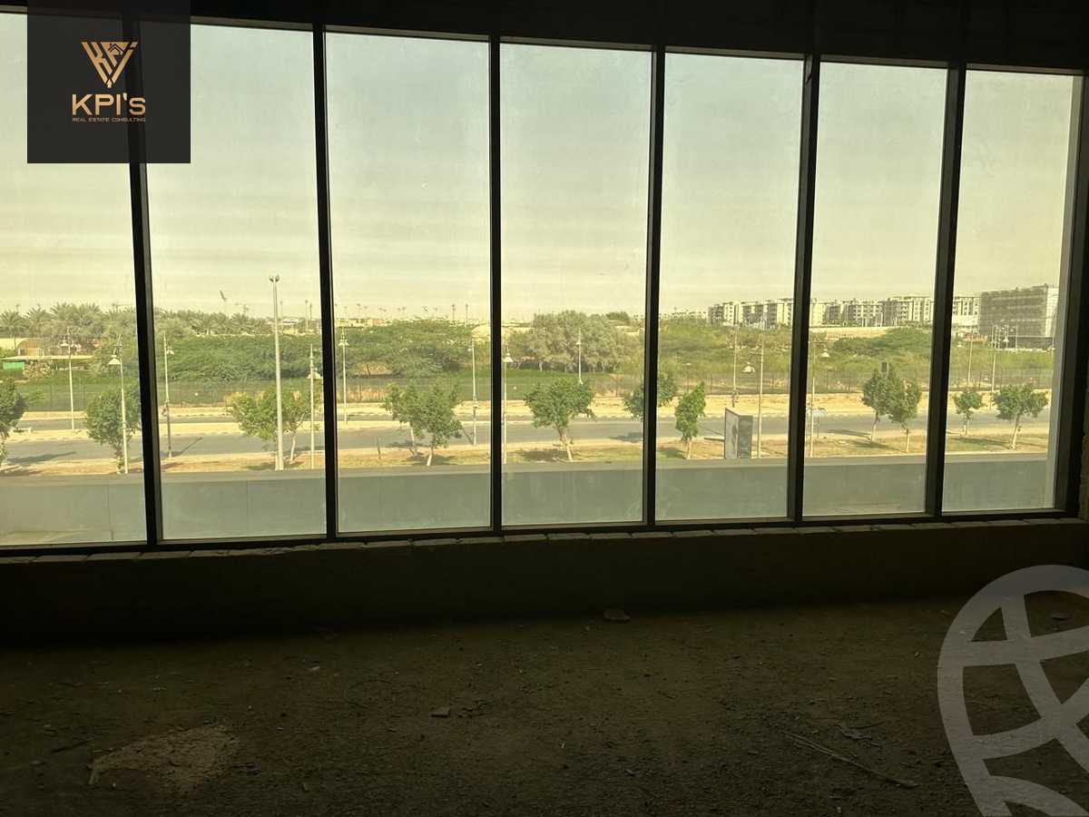 https://aqarmap.com.eg/en/listing/5835809-for-rent-cairo-new-administrative-capital-r7-midtown-condo