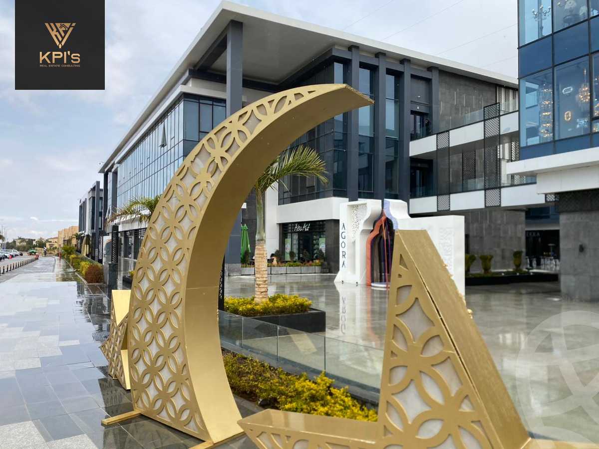 https://aqarmap.com.eg/en/listing/5835921-for-rent-cairo-new-cairo-compounds-jwr-kwmyrshyl-kwmblks-makeplace