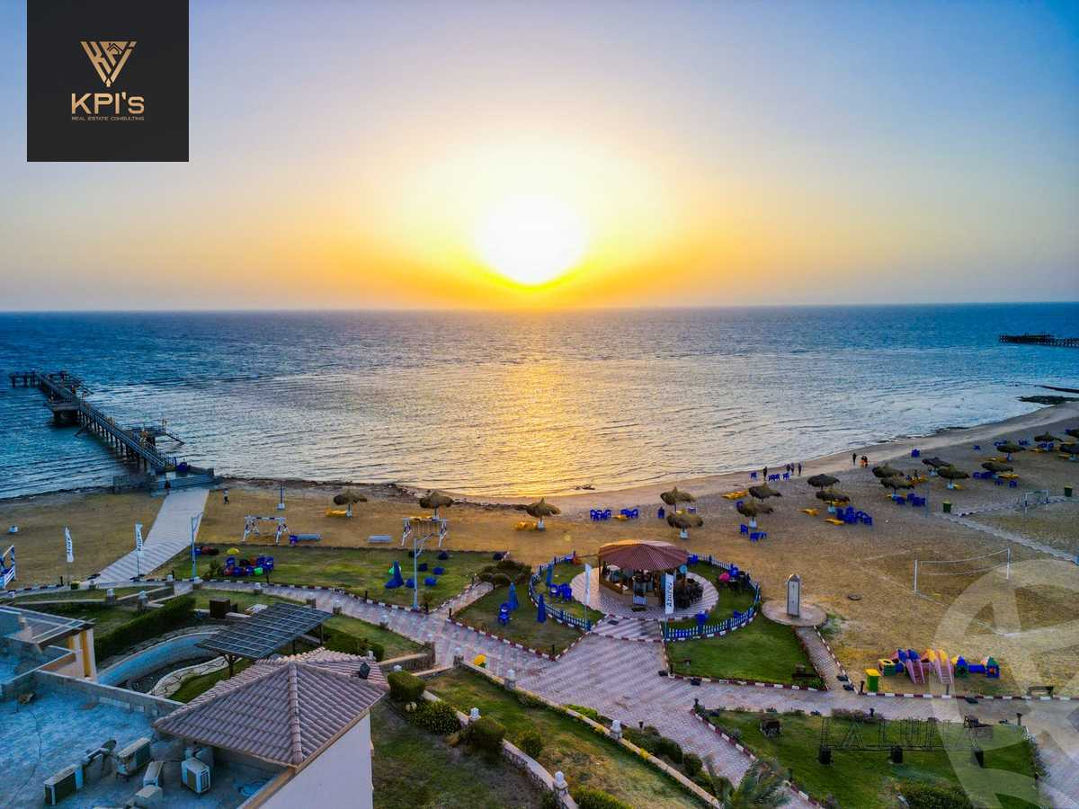 https://aqarmap.com.eg/en/listing/5838221-for-sale-ain-elsokhna-resorts-la-luna-azure-resort-convoy