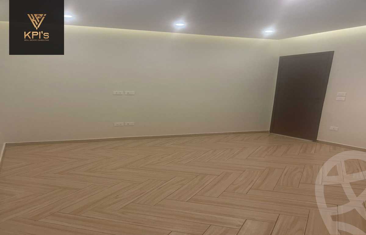 https://aqarmap.com.eg/en/listing/5857611-for-rent-cairo-new-cairo-compounds-hyde-park-centre-ville-hyde-park