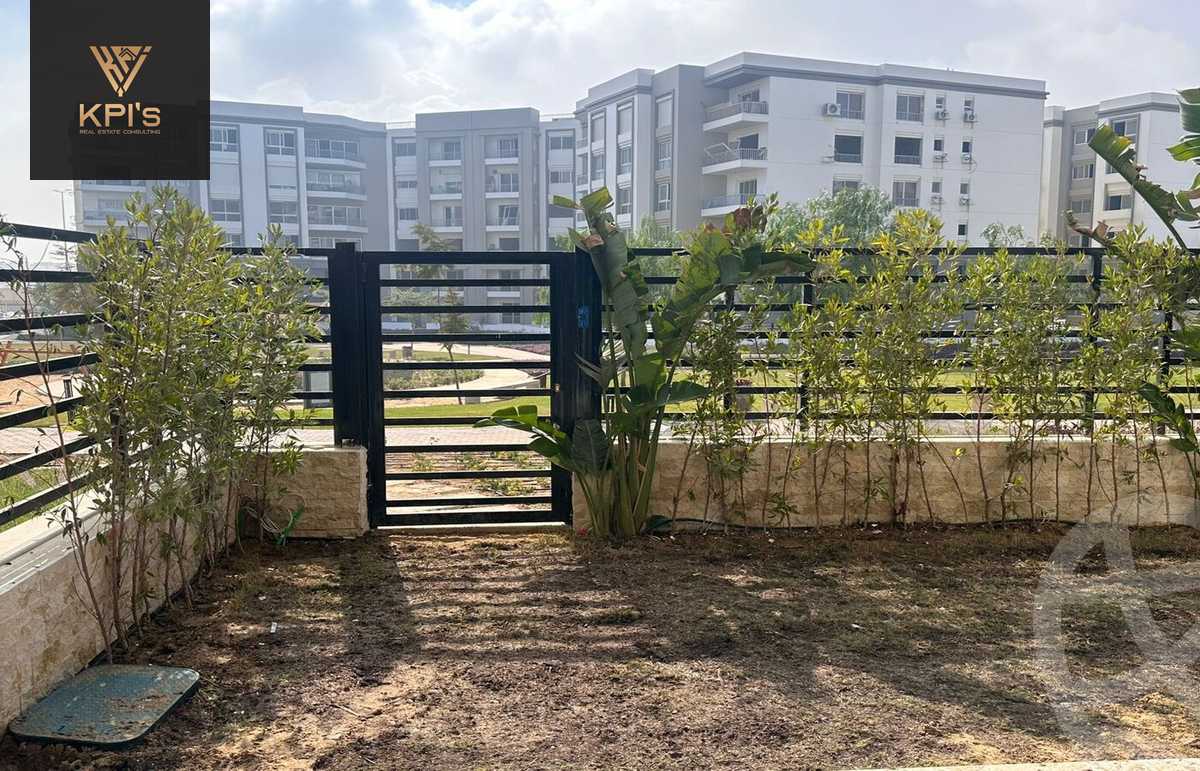 https://aqarmap.com.eg/en/listing/5857611-for-rent-cairo-new-cairo-compounds-hyde-park-centre-ville-hyde-park