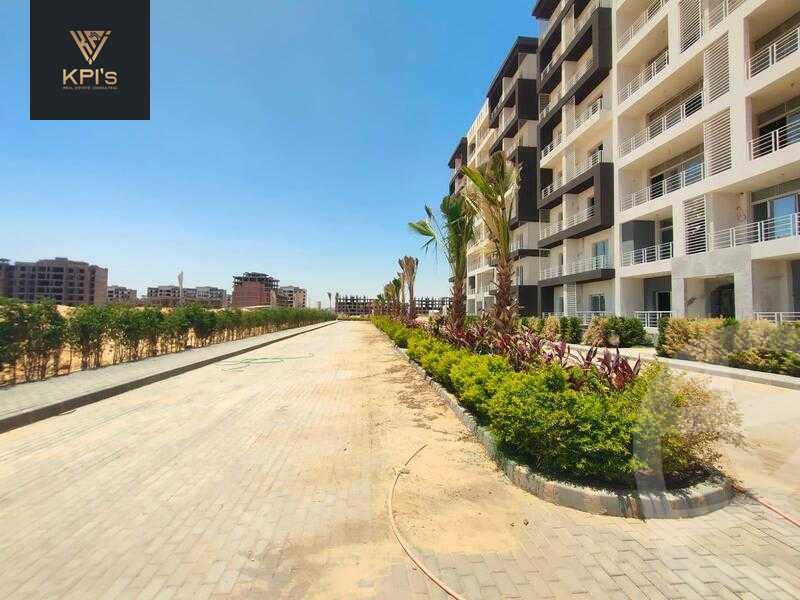 https://aqarmap.com.eg/en/listing/5861176-for-sale-cairo-new-administrative-capital-r7-the-city-compound-master-group