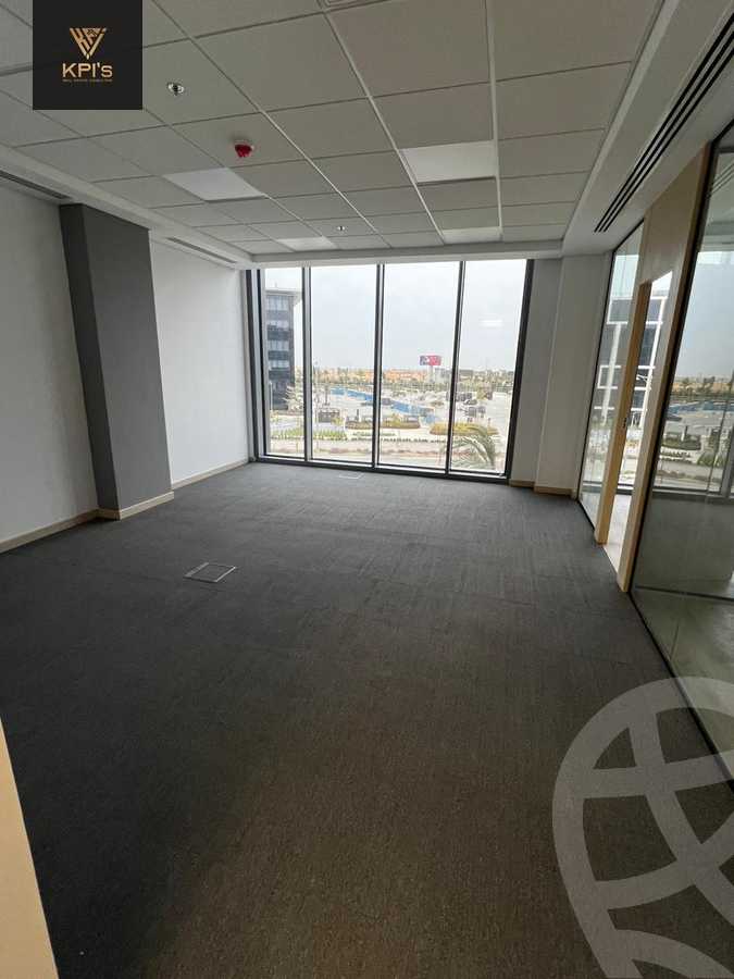 https://aqarmap.com.eg/ar/listing/5868250-for-rent-cairo-new-cairo-compounds-cairo-festival-city-cairo-festival-city-mall-cfc-mall