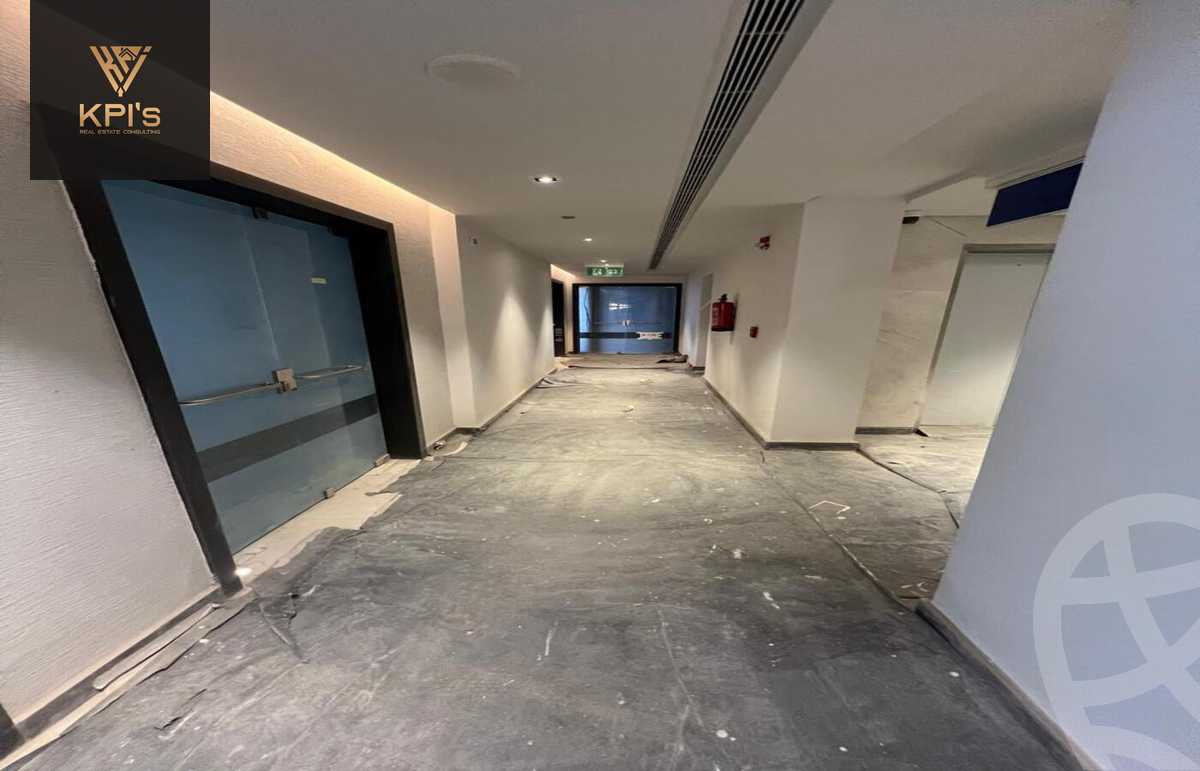 https://aqarmap.com.eg/ar/listing/5877259-for-sale-cairo-new-cairo-compounds-hyde-park-business-district