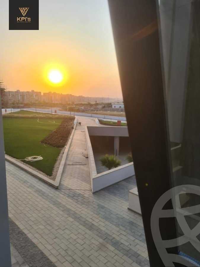 https://aqarmap.com.eg/en/listing/5877277-for-rent-cairo-new-cairo-compounds-hyde-park-business-district