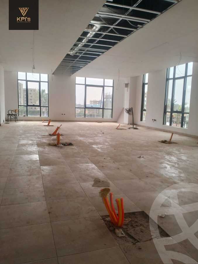https://aqarmap.com.eg/ar/listing/5879391-for-rent-cairo-new-cairo-90th-street-northern-90th-street