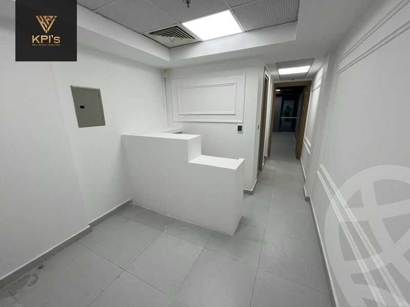 https://aqarmap.com.eg/en/listing/5879351-for-sale-cairo-new-cairo-compounds-bznys-bls-ktlyst-llttwyr