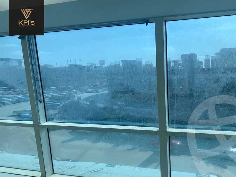 https://aqarmap.com.eg/en/listing/5879351-for-sale-cairo-new-cairo-compounds-bznys-bls-ktlyst-llttwyr