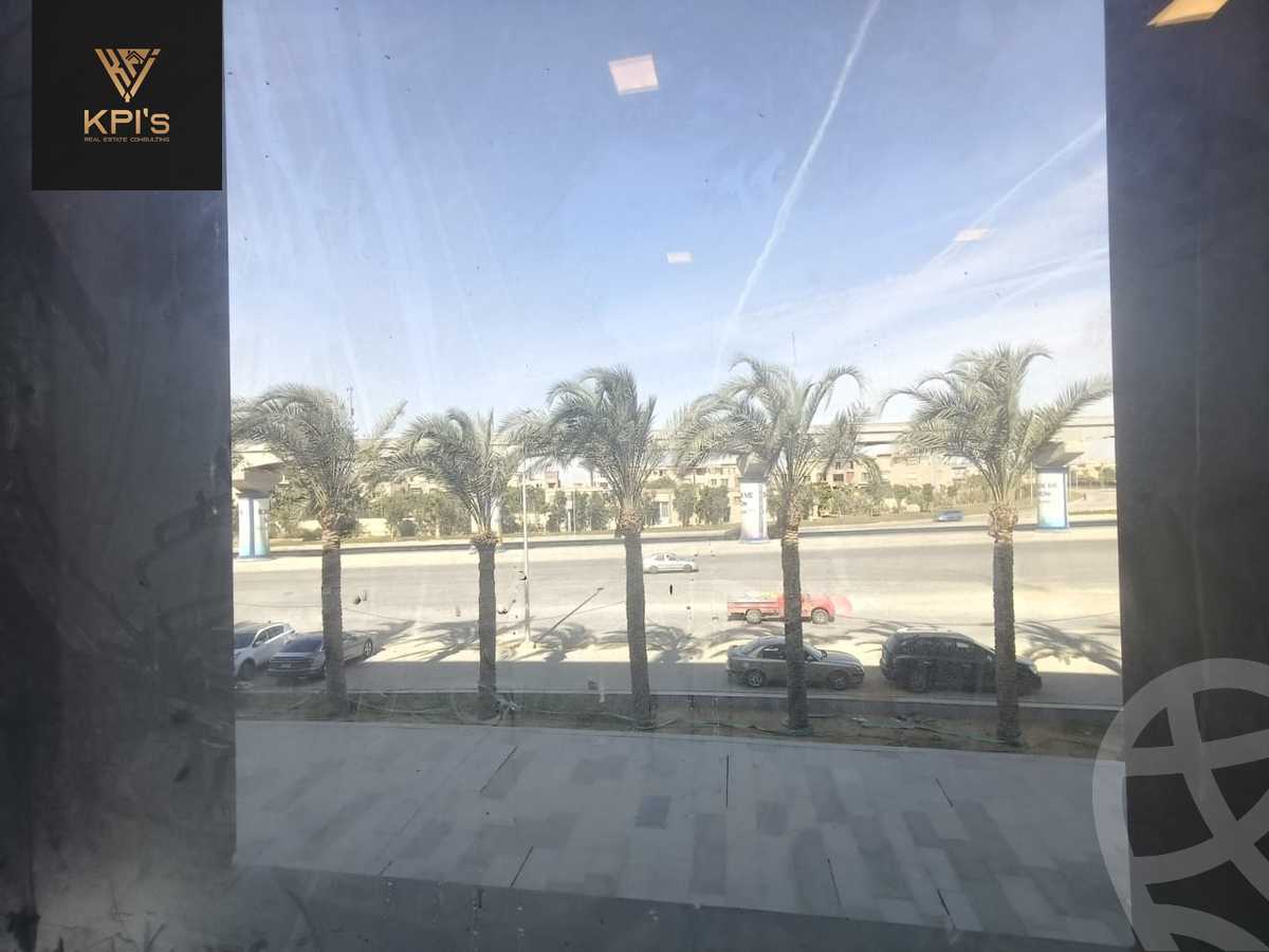 https://aqarmap.com.eg/en/listing/5882227-for-rent-cairo-new-cairo-compounds-lakeview-residence