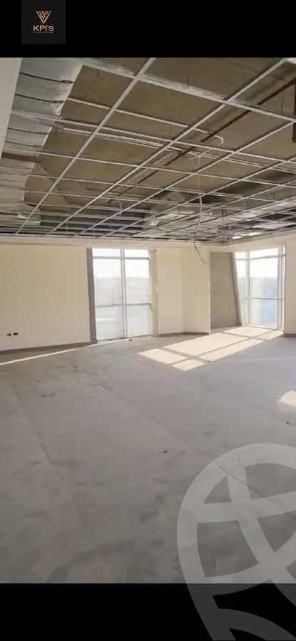 https://aqarmap.com.eg/en/listing/5888752-for-rent-cairo-new-cairo-compounds-south-gate-mall-wealth