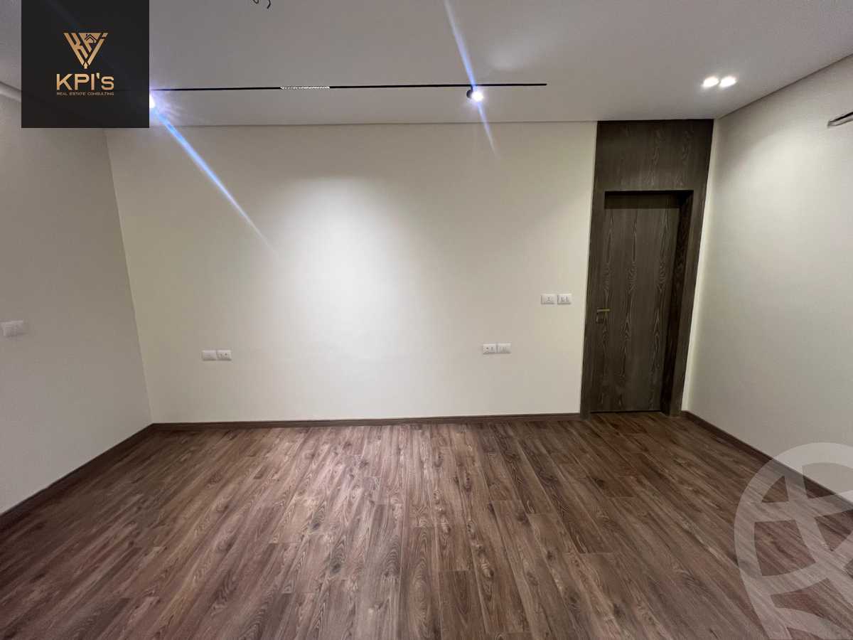 https://aqarmap.com.eg/ar/listing/5903664-for-sale-cairo-new-cairo-compounds-eastown-eastown-parks