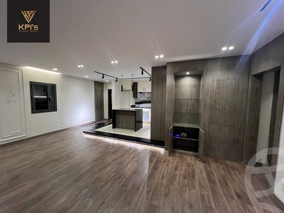 https://aqarmap.com.eg/ar/listing/5903664-for-sale-cairo-new-cairo-compounds-eastown-eastown-parks