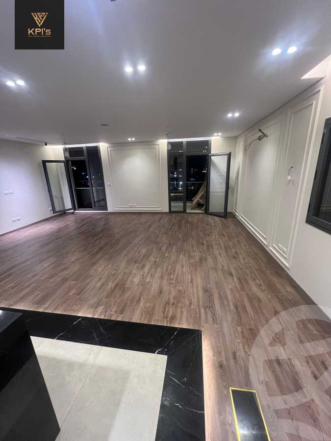 https://aqarmap.com.eg/ar/listing/5903664-for-sale-cairo-new-cairo-compounds-eastown-eastown-parks